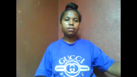 deliah712909 online show from January 2, 8:17 am