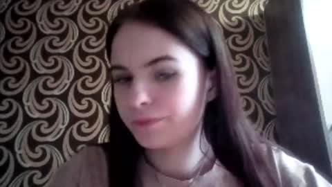Snapshot of deliciastombaugh chatting on July 7, 7:23 am Kiki online show from July 7, 7:23 am