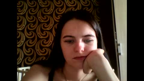 Snapshot of deliciastombaugh chatting on July 22, 5:32 am Kiki online show from July 22, 5:32 am