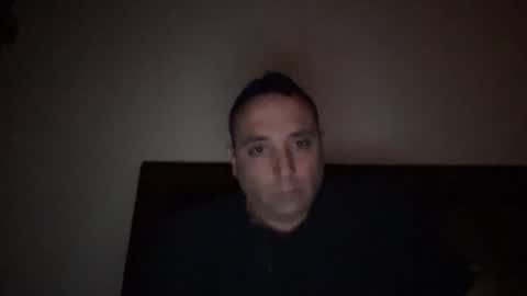 Snapshot of deliciousdick1983 chatting on December 15, 7:12 am deliciousdick1983 online show from December 15, 7:12 am