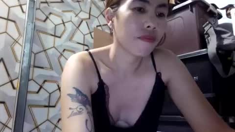 Snapshot of deliciousgirl975840 chatting on April 22, 8:06 am deliciousgirl975840 online show from April 22, 8:06 am