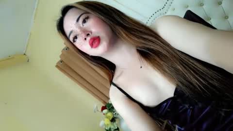 Sophie online show from April 20, 3:31 am