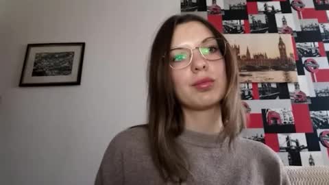 Aurora online show from January 9, 11:03 am