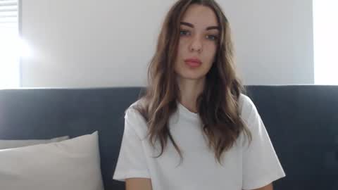 Aurora online show from September 15, 5:29 am