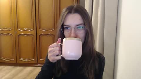 Aurora online show from October 24, 5:26 am