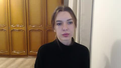 Aurora online show from November 20, 6:57 am