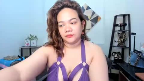 delightfulcurvy online show from January 10, 2:57 am