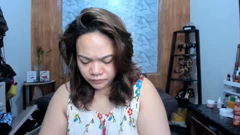 delightfulcurvy online show from March 7, 12:04 am