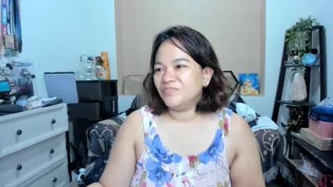 Snapshot of delightfulcurvy chatting on May 8, 1:11 am delightfulcurvy online show from May 8, 1:11 am