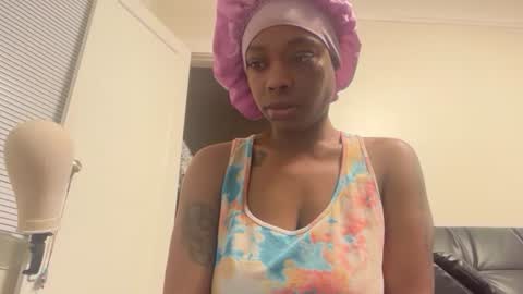 Snapshot of delightfuldark chatting on July 9, 12:20 pm delightfuldark online show from July 9, 12:20 pm