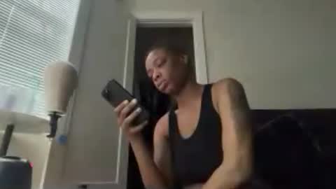 Snapshot of delightfuldark chatting on July 23, 3:32 pm delightfuldark online show from July 23, 3:32 pm