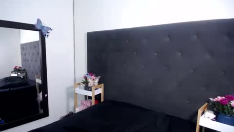 Delilah Blaze online show from May 19, 2:18 am