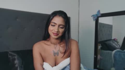 Delilah Blaze online show from June 2, 6:37 am