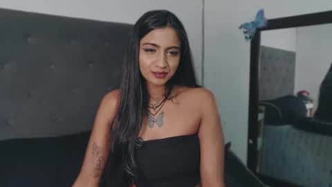 Delilah Blaze online show from June 7, 8:01 pm