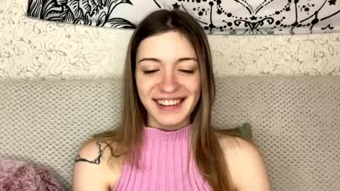 Snapshot of dellisifuentes chatting on May 30, 9:39 am Sia online show from May 30, 9:39 am