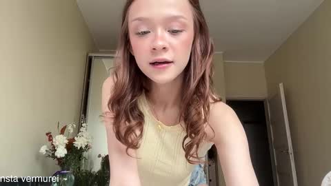 Delora online show from September 16, 9:32 am