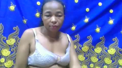 Snapshot of delphin774164 chatting on May 4, 9:16 am delphin774164 online show from May 4, 9:16 am