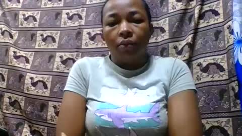 Snapshot of delphin774164 chatting on May 27, 2:41 am delphin774164 online show from May 27, 2:41 am