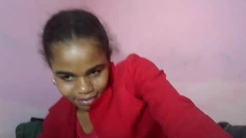 Snapshot of delphineee chatting on May 19, 6:58 pm delphine online show from May 19, 6:58 pm