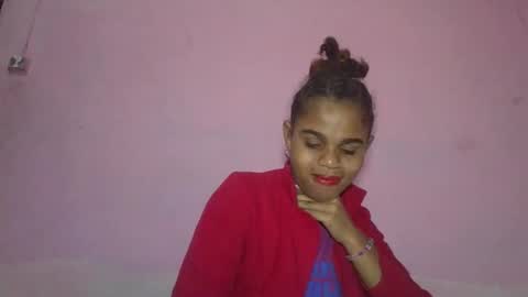 Snapshot of delphineee chatting on May 23, 4:11 pm delphine online show from May 23, 4:11 pm