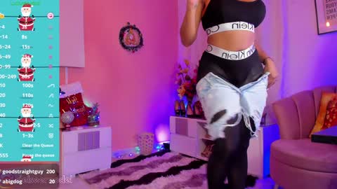 Snapshot of delsee_ chatting on December 28, 3:59 pm Delsee online show from December 28, 3:59 pm