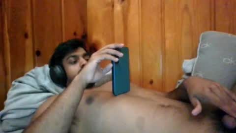 Snapshot of delta0211 chatting on December 20, 5:57 am delta0211 online show from December 20, 5:57 am