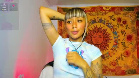 Snapshot of demeter__ chatting on May 27, 1:57 am demeter__ online show from May 27, 1:57 am