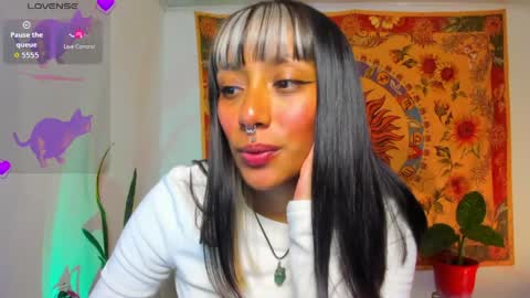 Snapshot of demeter__ chatting on May 30, 1:46 am demeter__ online show from May 30, 1:46 am