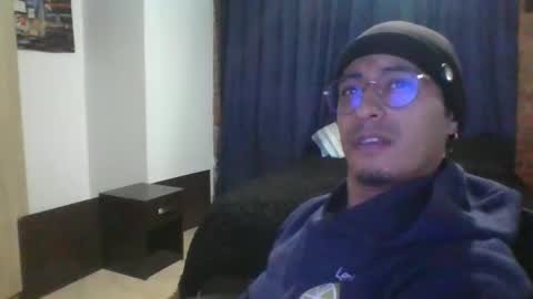 Snapshot of demon666dick chatting on April 16, 3:29 am demon666dick online show from April 16, 3:29 am