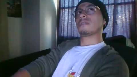 Snapshot of demon666dick chatting on April 25, 10:29 pm demon666dick online show from April 25, 10:29 pm