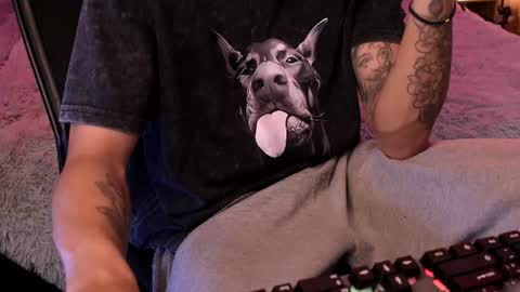 Snapshot of demonkush_ chatting on August 1, 1:27 am DemonKush online show from August 1, 1:27 am
