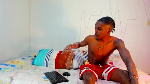 demonychloe online show from May 23, 3:23 am