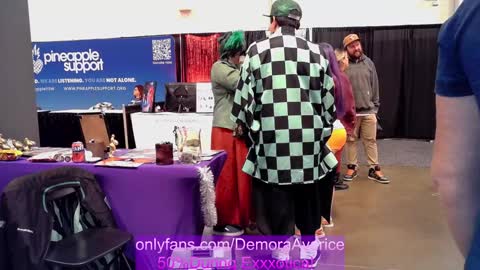 Snapshot of demora_avarice chatting on December 7, 2:31 am demora_avarice online show from December 7, 2:31 am