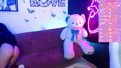 Demy  online show from February 8, 9:25 pm