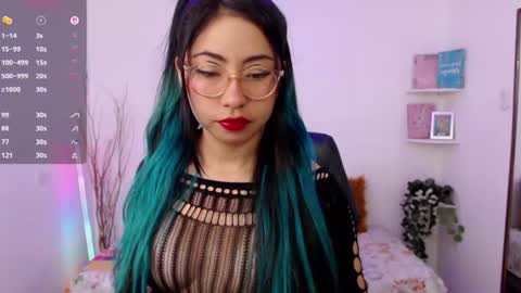 Snapshot of demyanderson_ chatting on June 24, 11:48 pm Demy online show from June 24, 11:48 pm