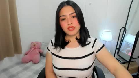 Demi online show from October 24, 1:46 am