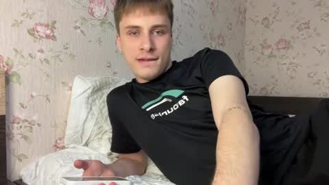 denflexqw online show from April 23, 5:04 pm