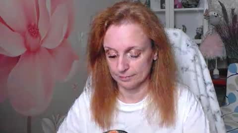Snapshot of denhiey_here chatting on March 19, 6:45 pm denhiey online show from March 19, 6:45 pm