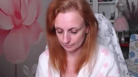 Snapshot of denhiey_here chatting on March 20, 6:46 pm denhiey online show from March 20, 6:46 pm