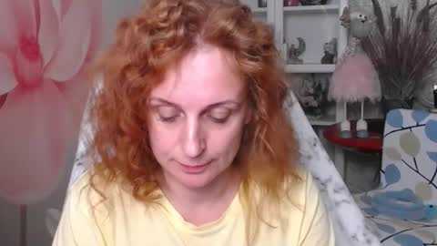 Snapshot of denhiey_here chatting on April 9, 5:07 pm denhiey online show from April 9, 5:07 pm