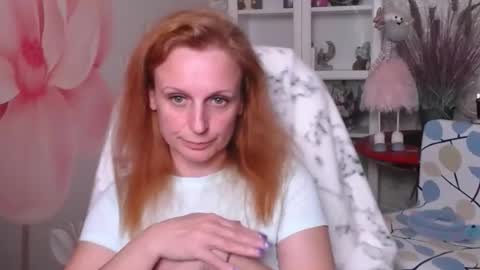 Snapshot of denhiey_here chatting on April 17, 5:38 pm denhiey online show from April 17, 5:38 pm