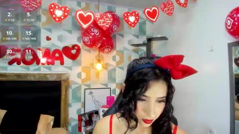 D E N I S  online show from February 14, 2:03 pm