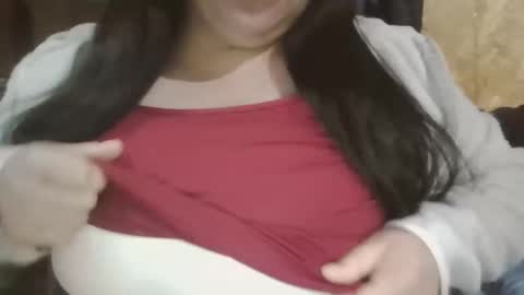 curvy top online show from December 19, 3:13 am