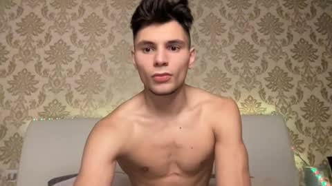 Den online show from February 15, 6:33 pm