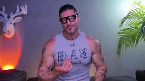 dennis_cox_ online show from December 23, 6:11 am