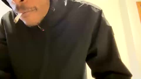 Denzel King3 online show from December 1, 6:46 pm