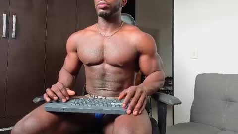Snapshot of denzel_koose chatting on June 29, 7:47 pm The King Denzel online show from June 29, 7:47 pm