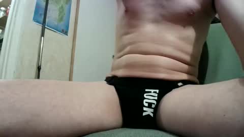 Snapshot of dereck59 chatting on October 19, 5:08 am dereck59 online show from October 19, 5:08 am