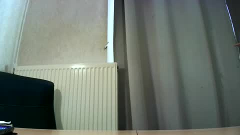 Snapshot of dereck59 chatting on April 22, 9:33 am dereck59 online show from April 22, 9:33 am