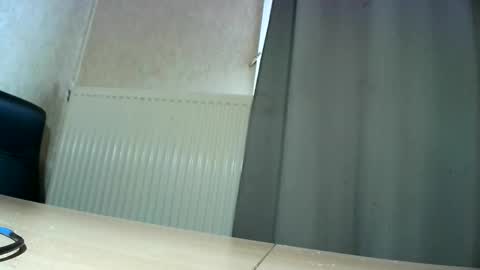 Snapshot of dereck59 chatting on May 3, 7:36 am dereck59 online show from May 3, 7:36 am
